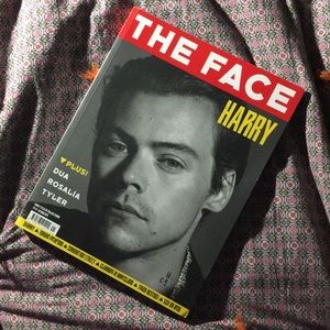 special bundle for Ana!  🥰 harry mags & CD